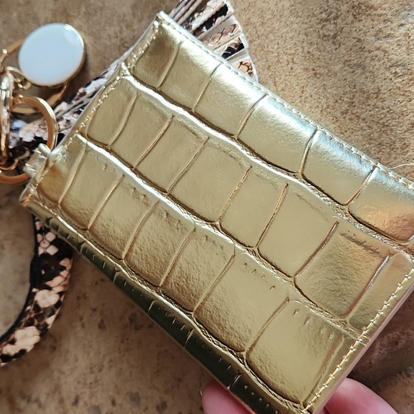 Oventure keychain wristlet with snakeskin design and tassel - Picture 6 of 11